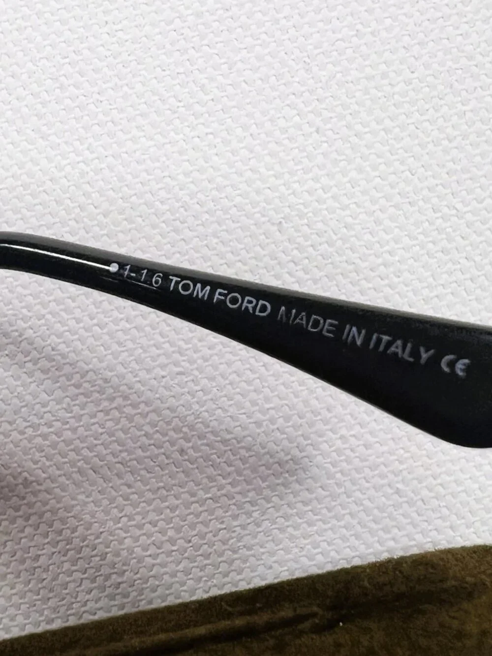 🕶️ Authentic TOM FORD 